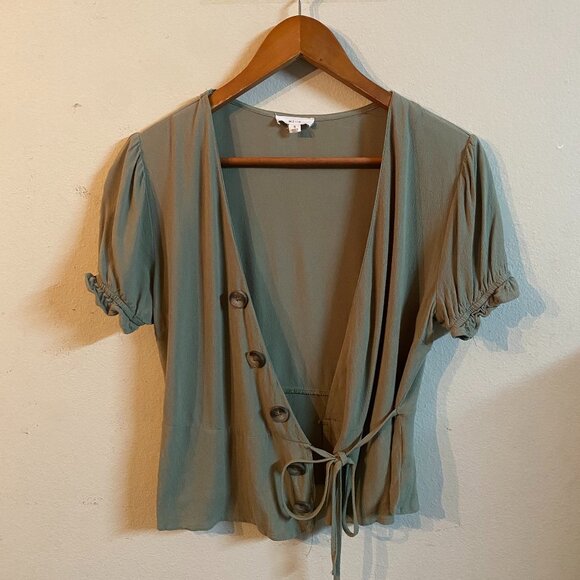 MINE SMALL OLIVE GREEN SHORT SLEEVE TOP - Picture 1 of 5